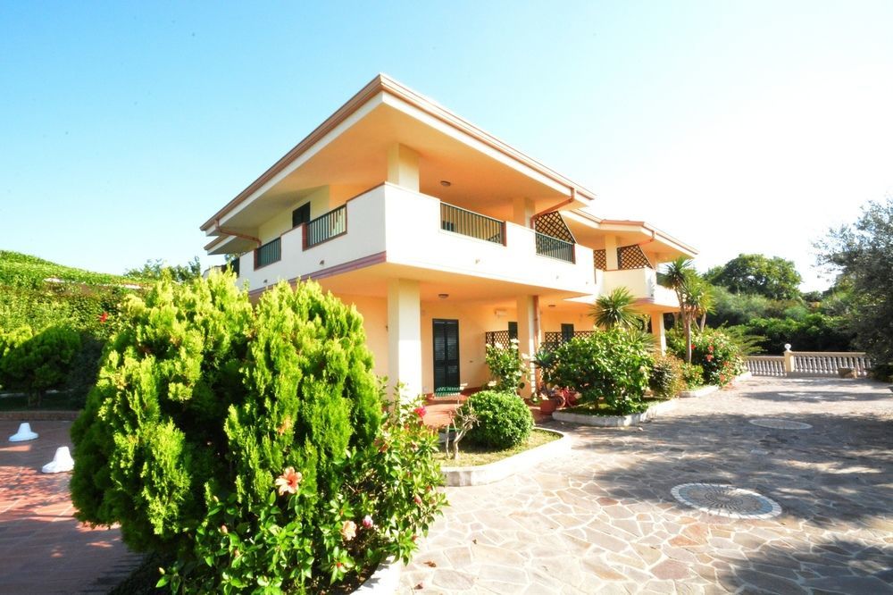 My Villa Eden Torre Ruffa エクステリア 写真